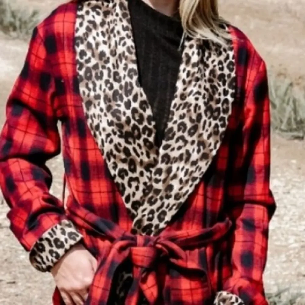 Plaid Leopard Contrast Coat - Picture 7 of 16